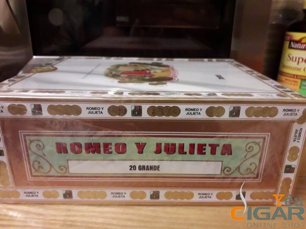 Cigar Romeo y Julieta 1875 Grande