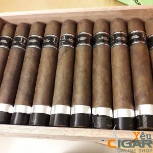 JFR Maduro Cigars