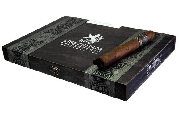 Liga Privada 10 Aniversario giới hạn 1000 hộp