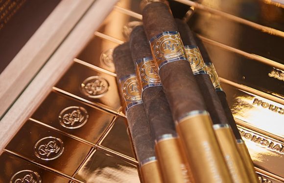 Rocky Patel Conviction – điếu cigar 100$ mới nhất