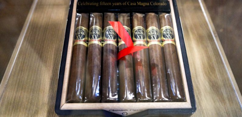 Xì gà Casa Magna XV Anniversary phiên bản giới hạn 3500 hộp 15 điếu