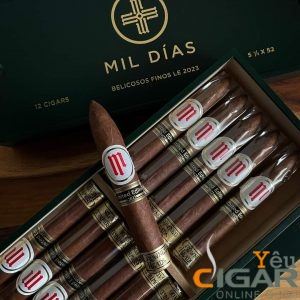 Crowned Heads Mil Dias Belicosos Finos LE 2023