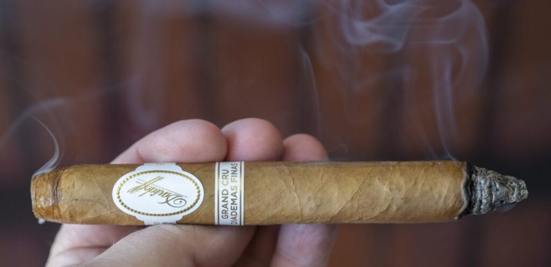 Xì gà Davidoff Grand Cru Diademas Finas Limited Edition