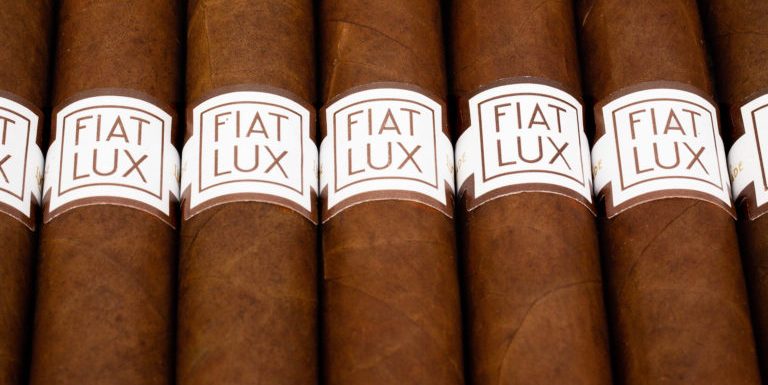 Fiat Lux của Luciano do Plasencia sản xuất