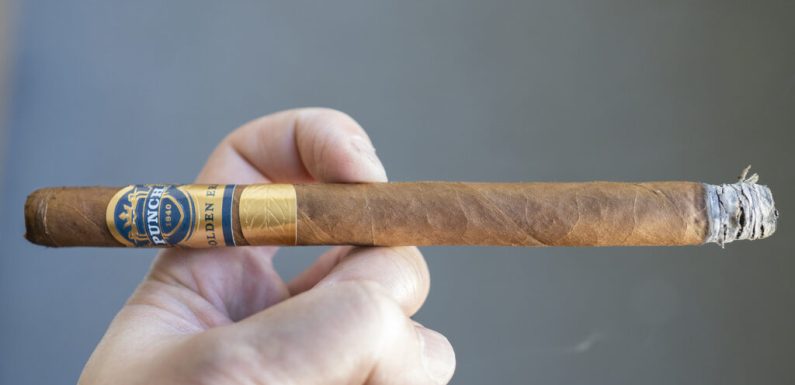 Xì gà Punch Golden Era Lancero