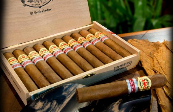 Diplomáticos Reserva Exclusiva – Edición Regional Caribe (Geniales 150×54)