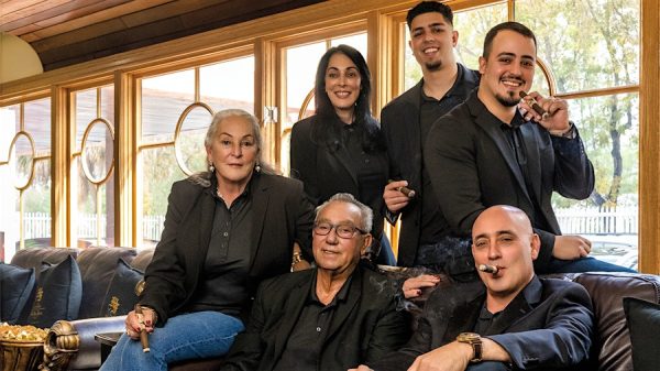 Gia đình My Father Cigars