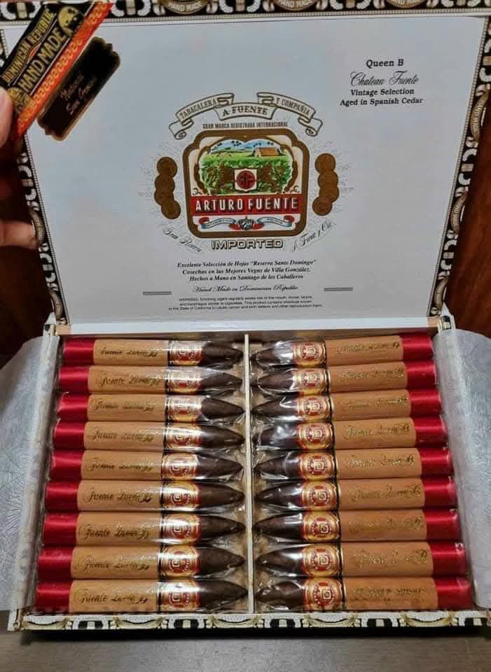 Arturo Fuente Sun Grown Chateau Queen B – Torpedo Sun Grown hiếm, vị cay nồng
