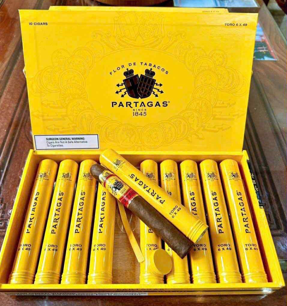 Xì gà Partagas Toro Tube Cameroon