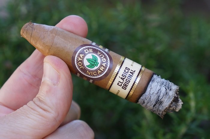 Review xì gà Joya de Nicaragua Clásico Torpedo