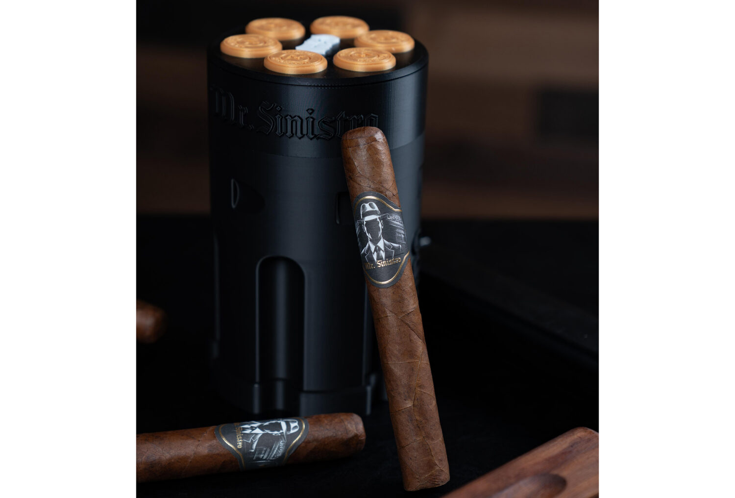 Mr. Sinistro Jury of 6: 6 x 50 toro store-exclusive tại Mardo Cigars, 2.400 điếu giới hạn